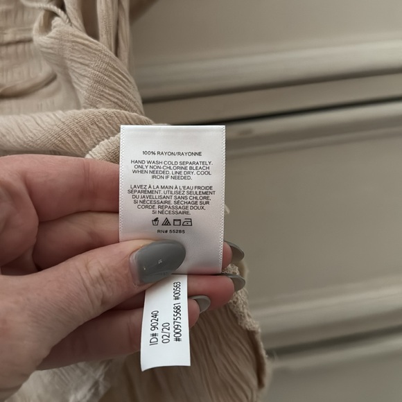 Express Off the Shoulder Top - Picture 3 of 4